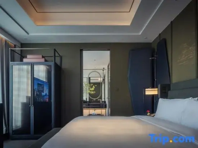 Premier Suite