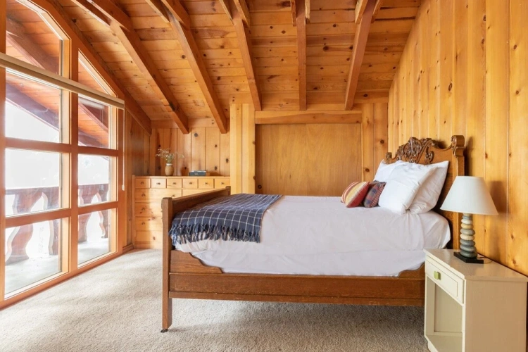 3 Bedrooms Cottage