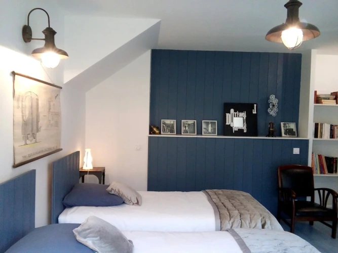 Standard Triple room with garden view