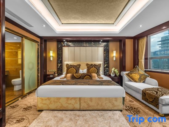 Business Twin Suite with view