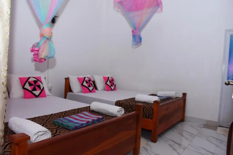 Deluxe Triple room with balcony and with view