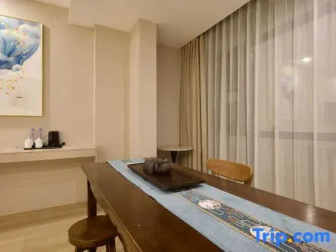 Zhongjiang Hotel