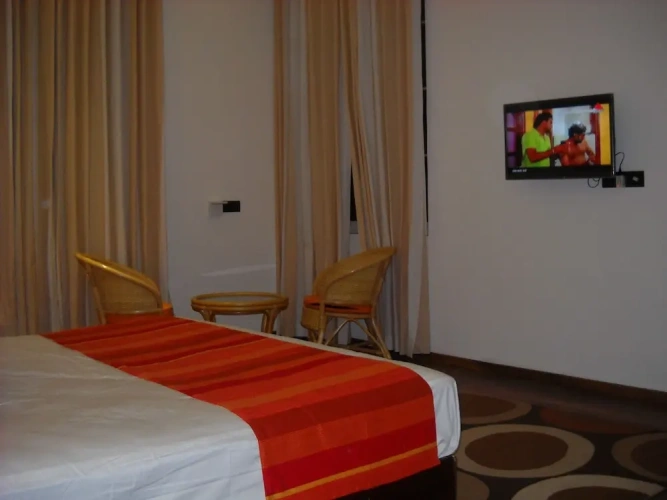 Deluxe Double room with land view