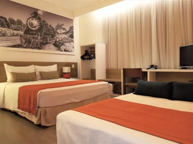 Standard Triple room