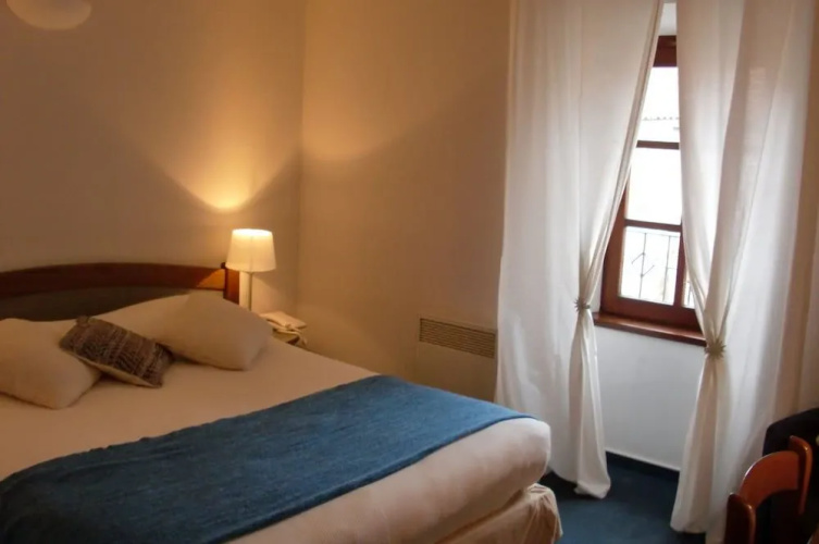 Hôtel les Raspes
