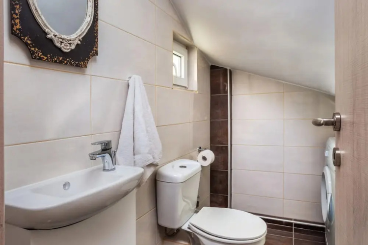 Sunny Villa in Chaniotis