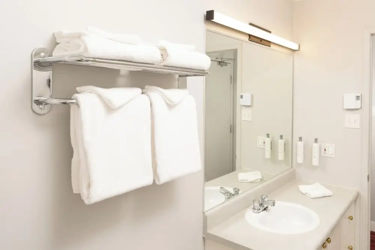 Classic Quadruple room