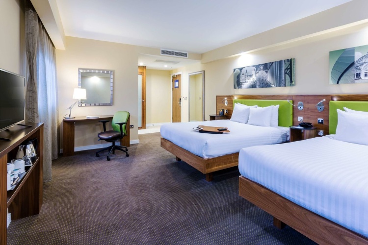 Hampton by Hilton Liverpool/John Lennon Airport photo 8