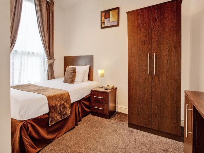 Standard Single room