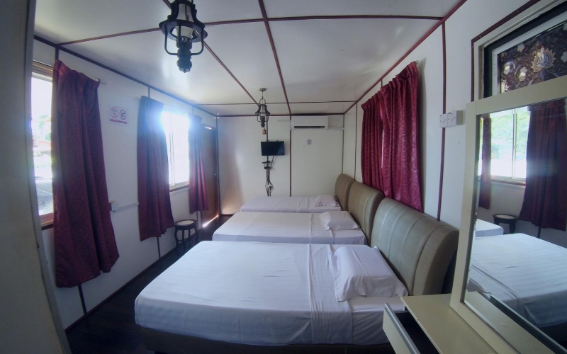Deluxe Triple room