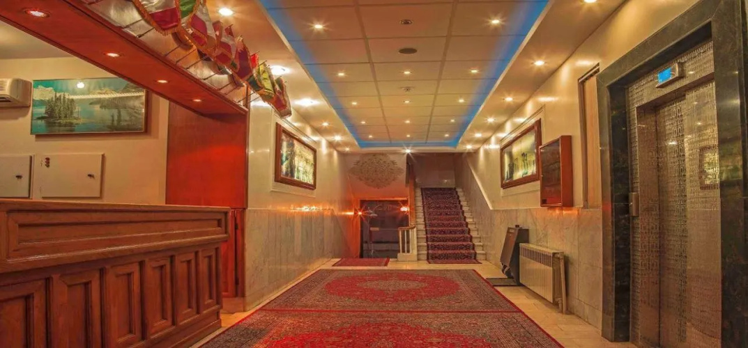 Theran Sasan Hotel