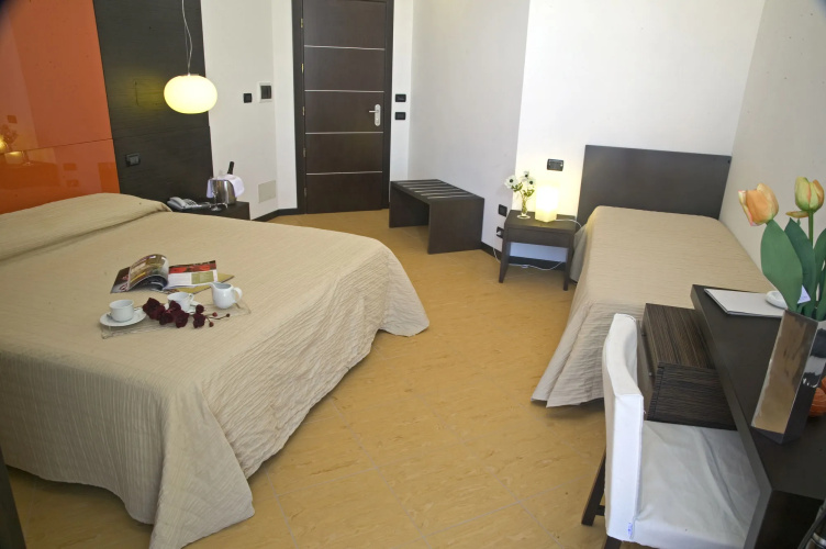 Cerri Hotel