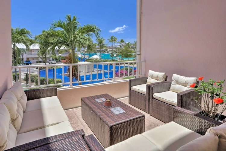 2 Bedrooms Apartment with balcony