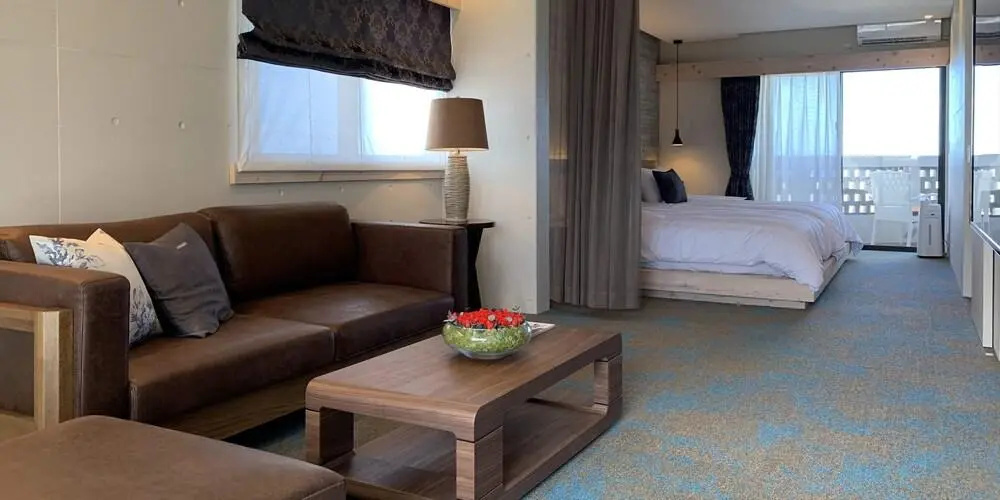 Yomitan Condhotel ND
