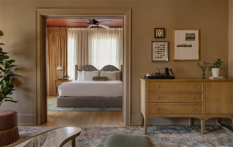 Double Suite