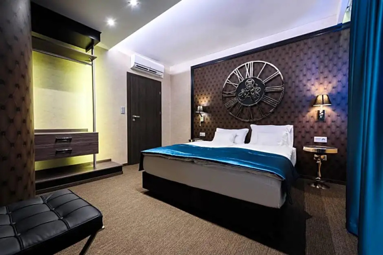 RQ Boutique Unique Hotel