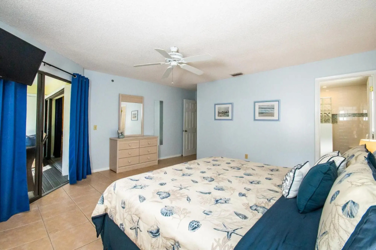 Beach Potato - 3404 Gulf Dr 5