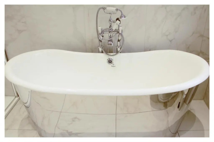 A Luxurious Masterpiece Steps from Stirling
