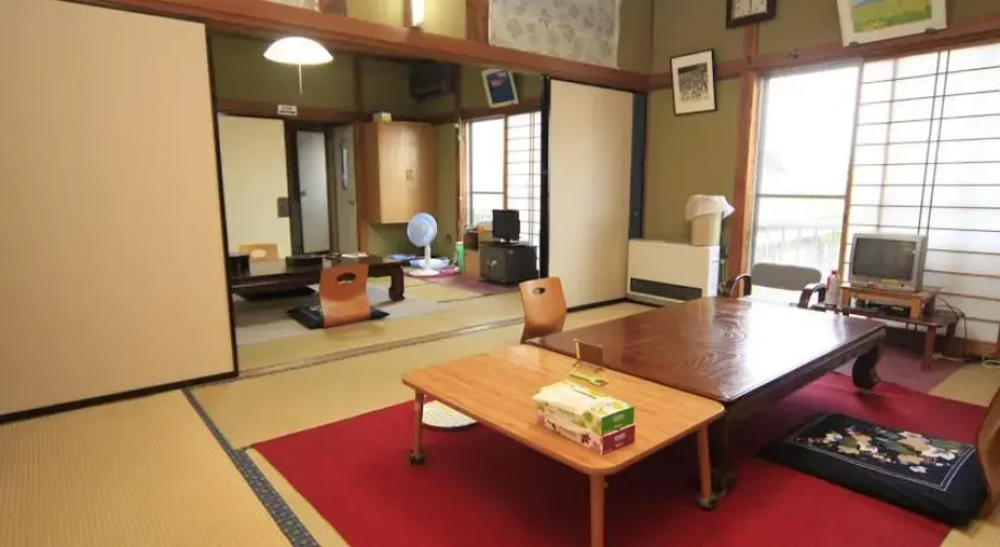 Akenoya