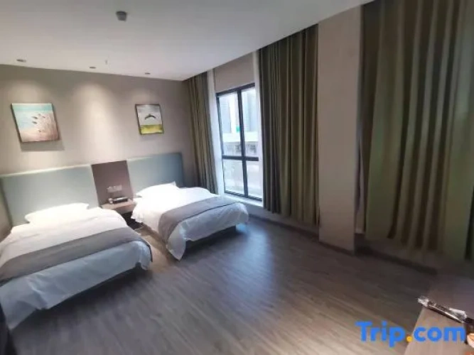 Premium Twin room
