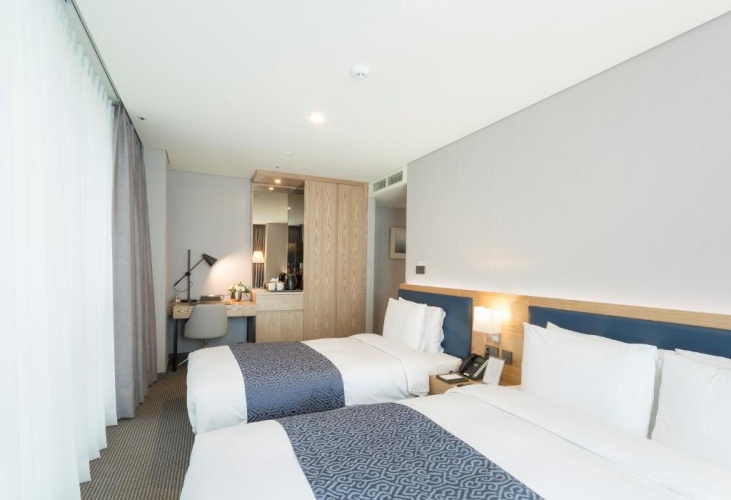 Standard Twin Family room