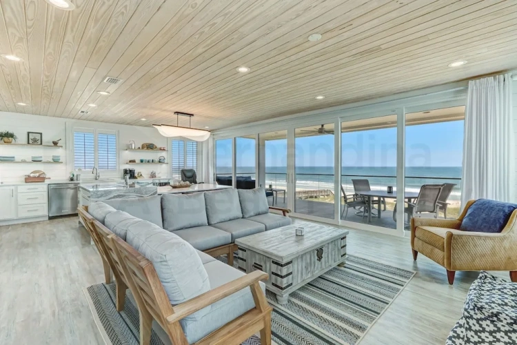 3 Bedrooms Cottage