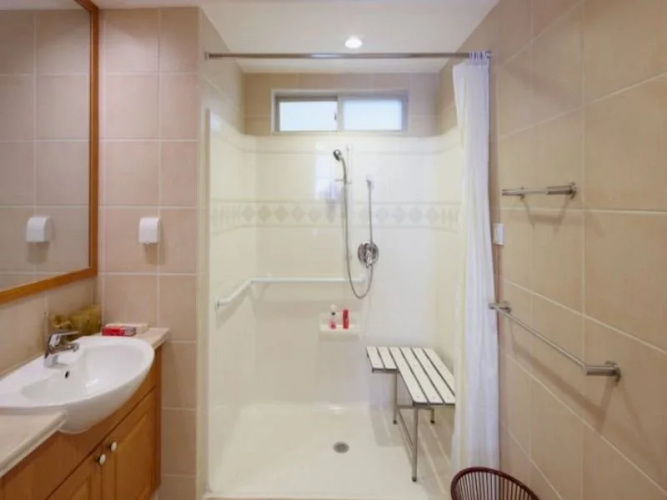 Golden Height Hotel