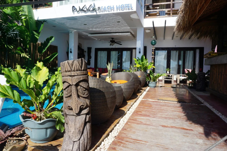 Pukka BeachOver view