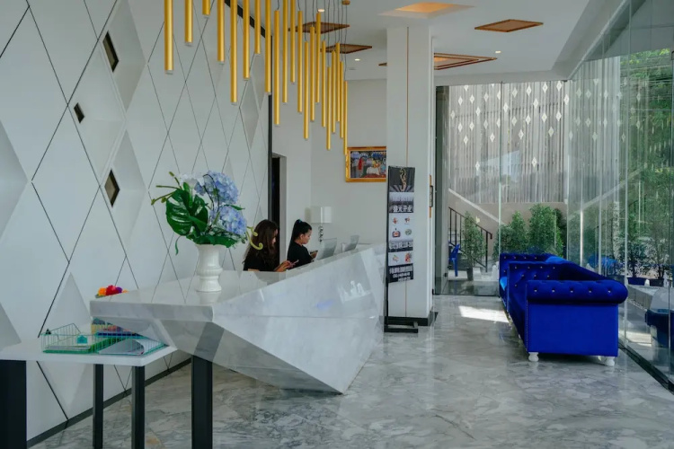 The Aristo Condo II