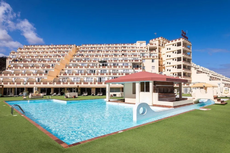 Apartments Palm Garden