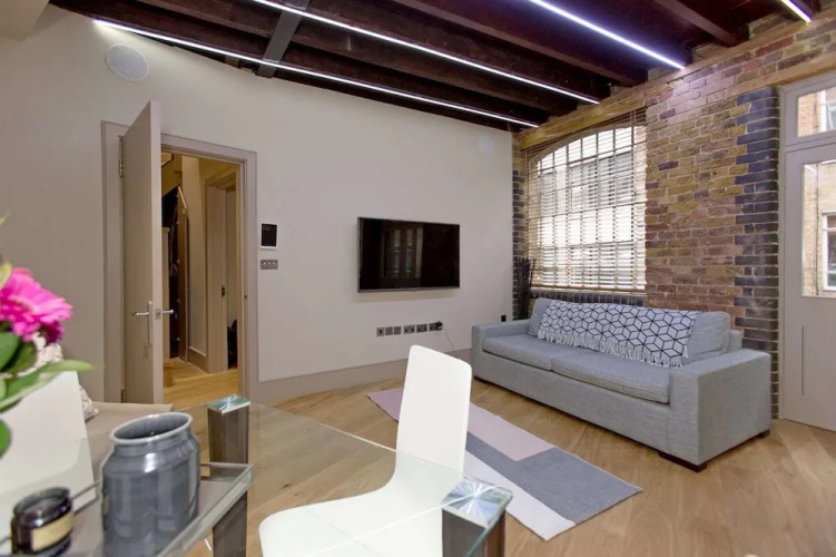 Luxury Loft Oxford Street with AC