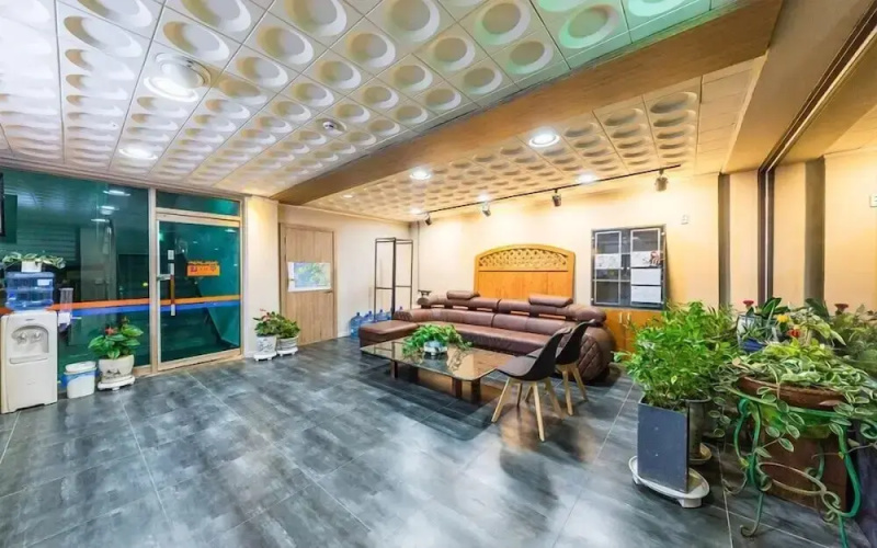 Beach Hill View House
