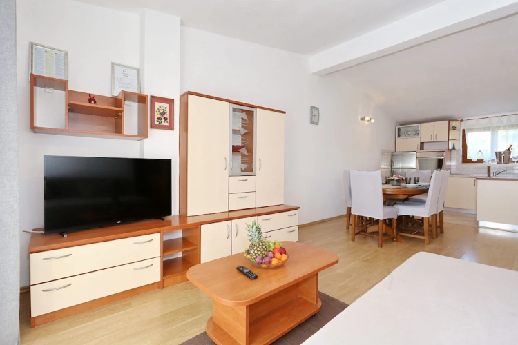 Apartments Goran