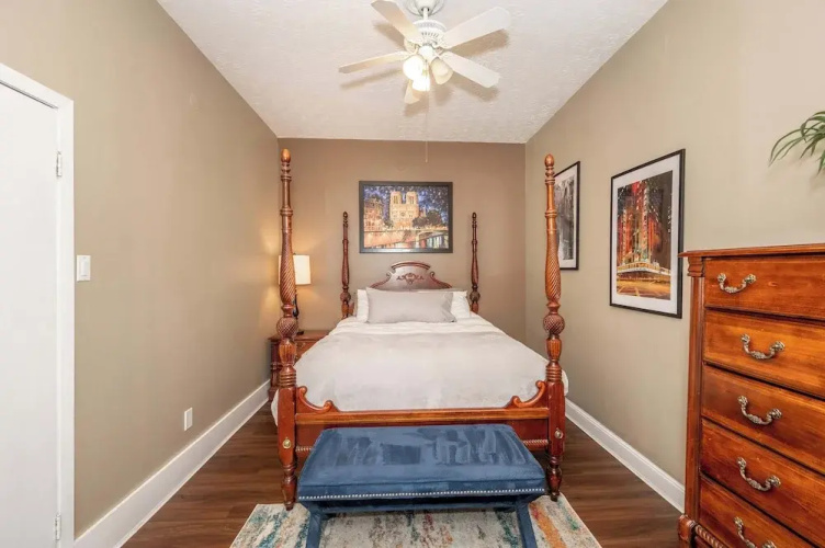Monmouth Loft 1