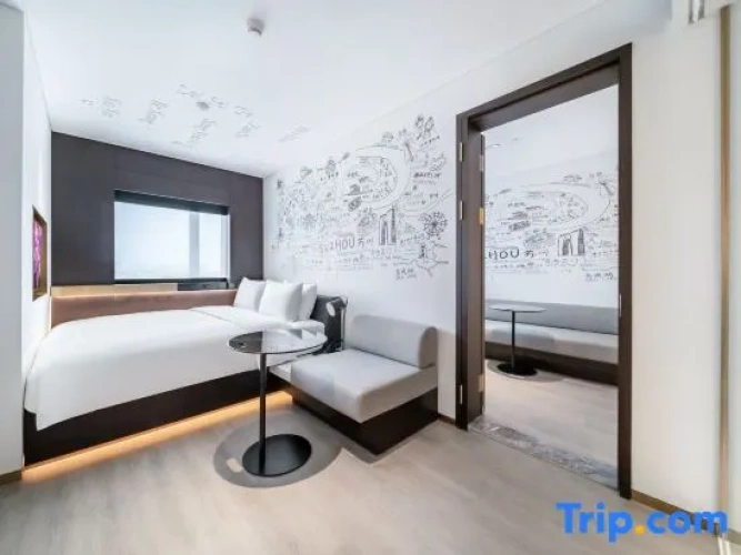2 Bedrooms Suite
