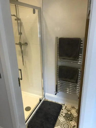 Lakeside Studio 1 Loft Apartment