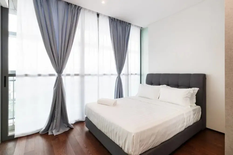 3BR Sky Views by GuestReady