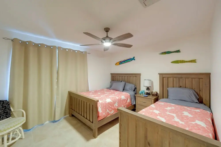 Key Largo Getaway w/ Bay Views + Pool Access!