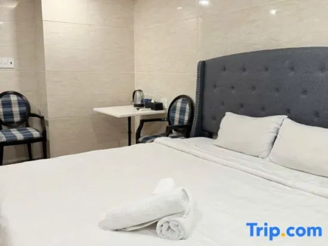 Standard Double Basement room
