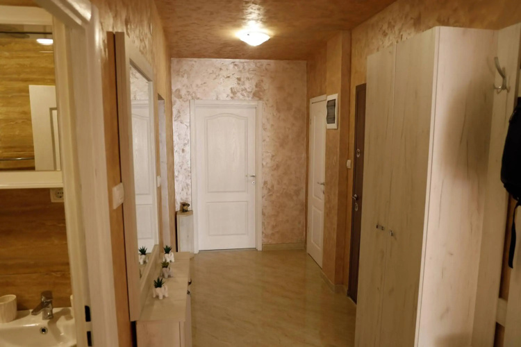 Apartment Alexandar
