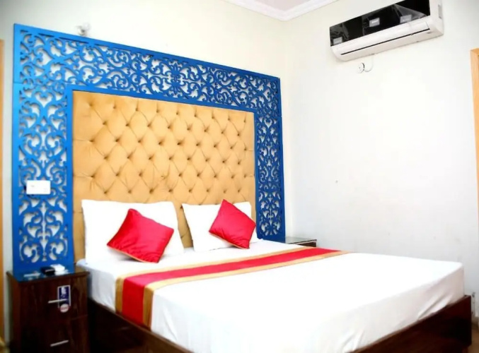 White Rose Guest House Karachi