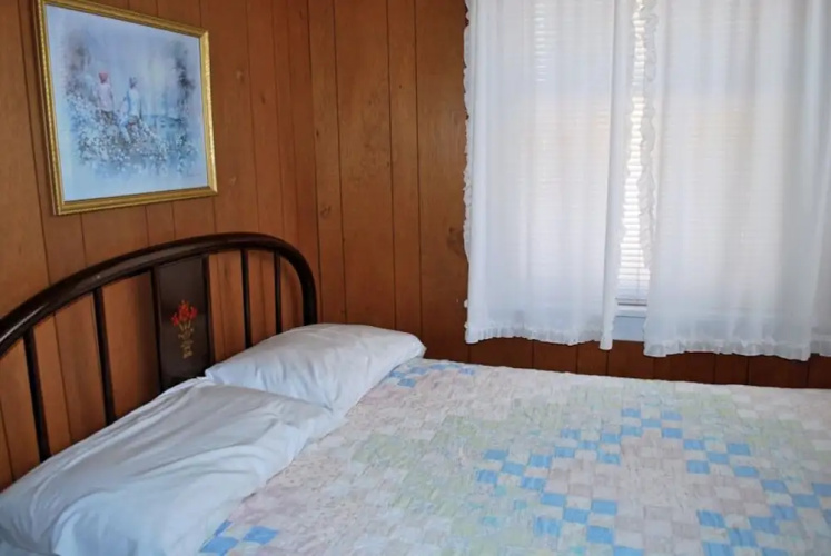 Ash - Elbert's - Hiller Vacation S 4 Bedroom Duplex