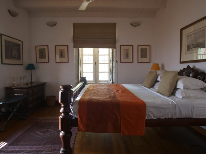 Le Colonial 1506