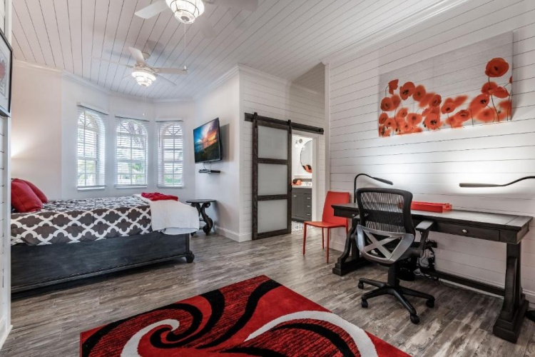 Guest rooms