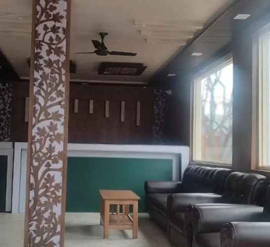 Hotel Silver Inn Srinagar