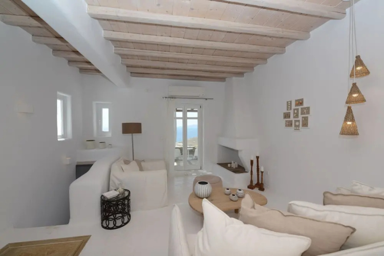 Villa Topaz