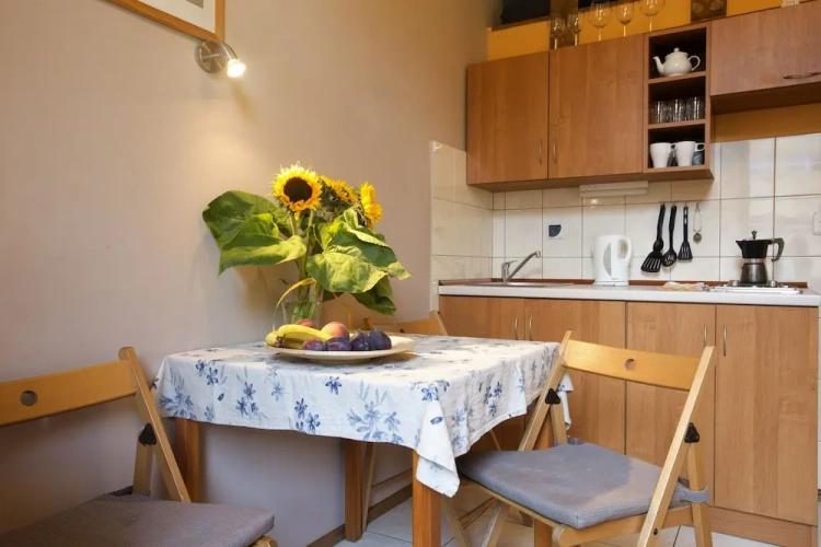 1 Bedroom Apartment with balcony