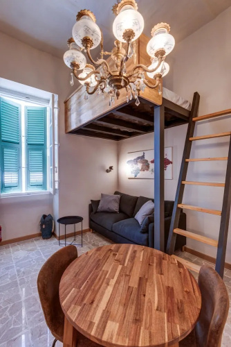 Modern Luxury 1-br Apartment