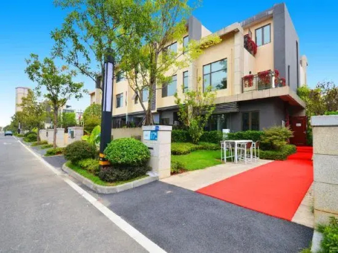 Changsha Huitang Yayunge Hot Spring Villa