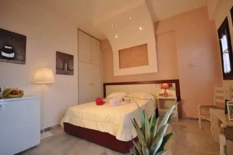Zefiros Hotel